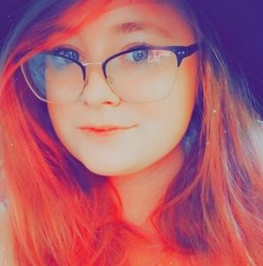 Meet your Posher, Kimi